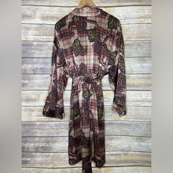 Victoria’s Secret M/L 100% silk floral plaid robe with attached belt - Picture 2 of 5